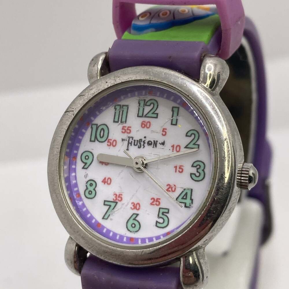 Womens Rubber Quartz Fashion Watch Works New Battery